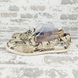 COLE HAAN WOMENS SNAKESKIN LOAFERS SIZE 10.5B